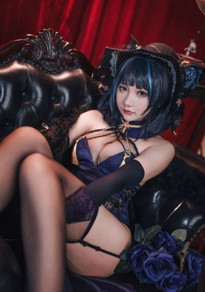 地铁蓝衣
