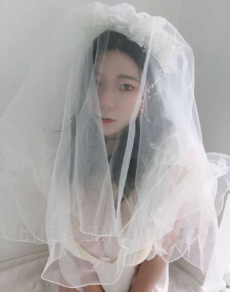 有钱男与贫穷女