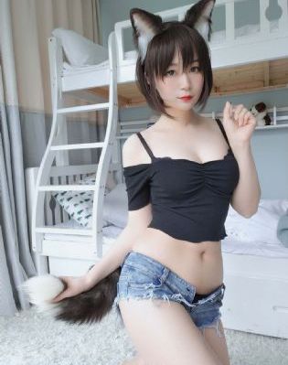 色欲迷墙