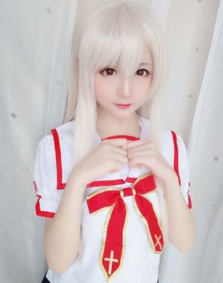 更衣人偶