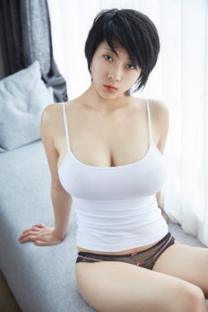 她来自北京
