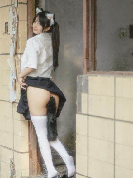 年轻的女闺蜜hd