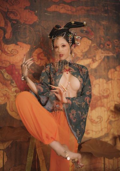 明月曾照江东寒