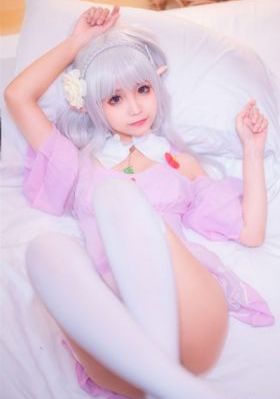 和黑帮老大在一起的365天
